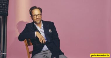 Kurt Krömer Vermögen 2026: Chez Krömer, Depression und 1,2 bis 3 Millionen Euro