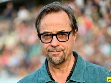 Jan Josef Liefers Vermögen 2026: Wie reich ist der Tatort-Star?